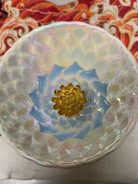 Iridescent Lotus Tea Bowl – Glow in Dark